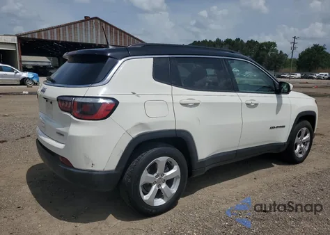 2018 Jeep Compass Latitude из США, поврежденный, VIN 3C4NJCBB3JT145069